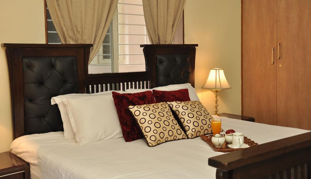 Premium Serviced Apartments Бангалор Экстерьер фото